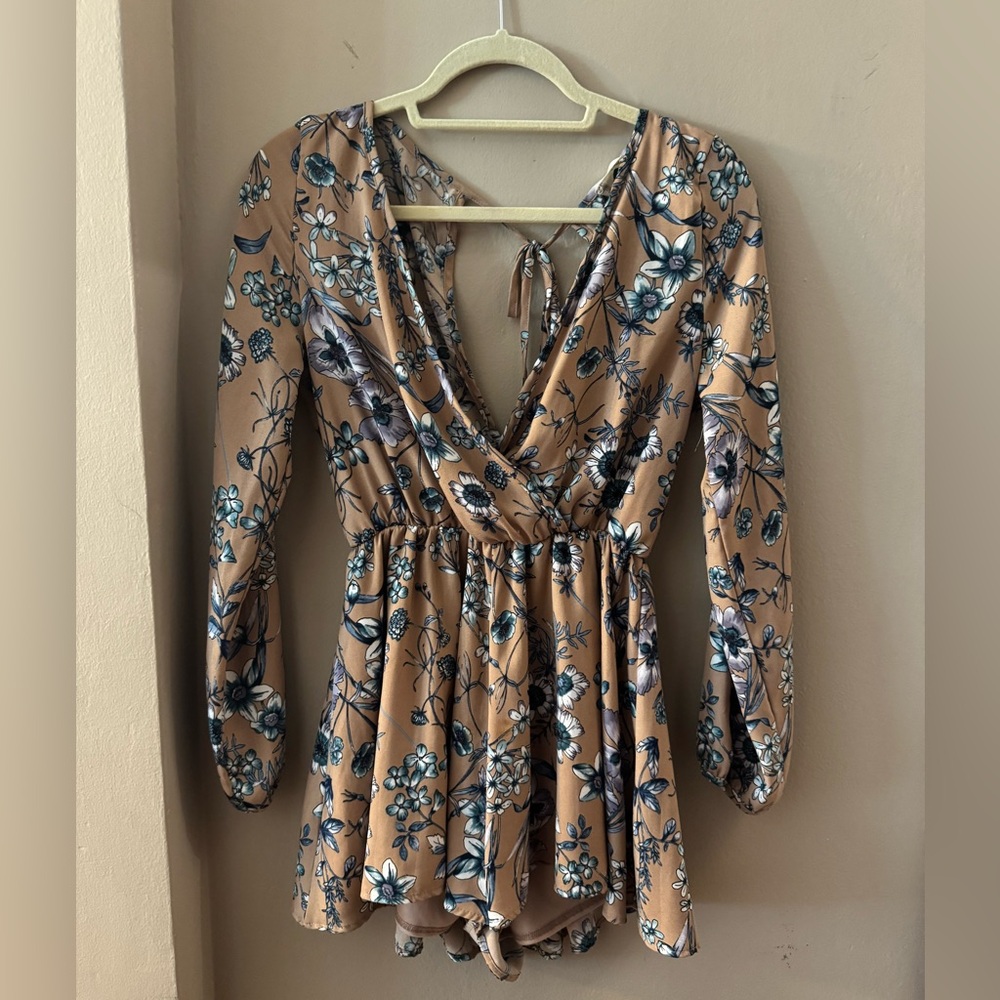Altar’d State, Size Small, Floral Romper